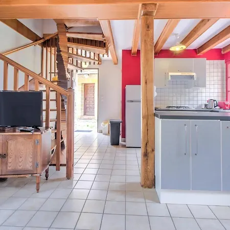 Holiday home Maison Familiale 10pers A *