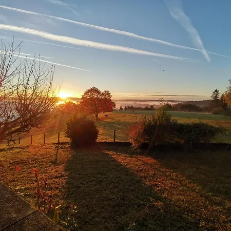 Prázdninový dům Maison Familiale 10pers A Montignac-Lascaux
